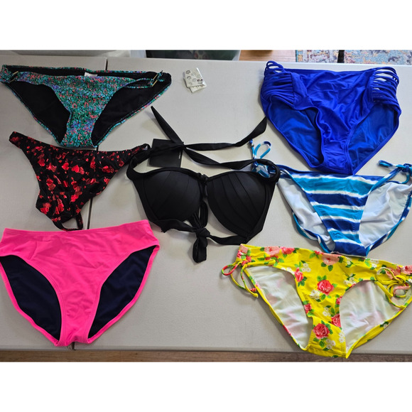 Colorful Swim Bundle Women's XL 7 Pieces 1 Tops & 6 Bottoms / 4 Are NWT - Picture 1 of 14